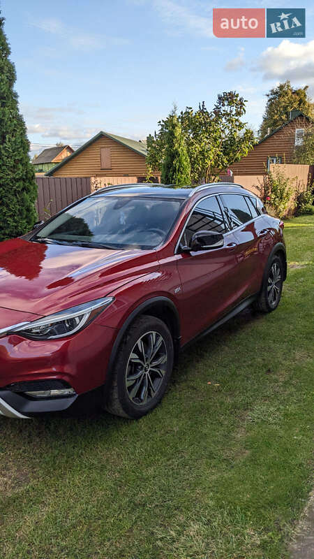 Внедорожник / Кроссовер Infiniti QX30 2016 в Ровно