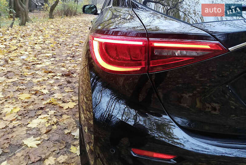 Внедорожник / Кроссовер Infiniti QX30 2018 в Львове