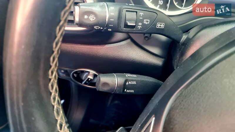 Позашляховик / Кросовер Infiniti QX30 2016 в Чернівцях фото 15 Позашляховик / Кросовер Infiniti QX30 2016 в Чернівцях