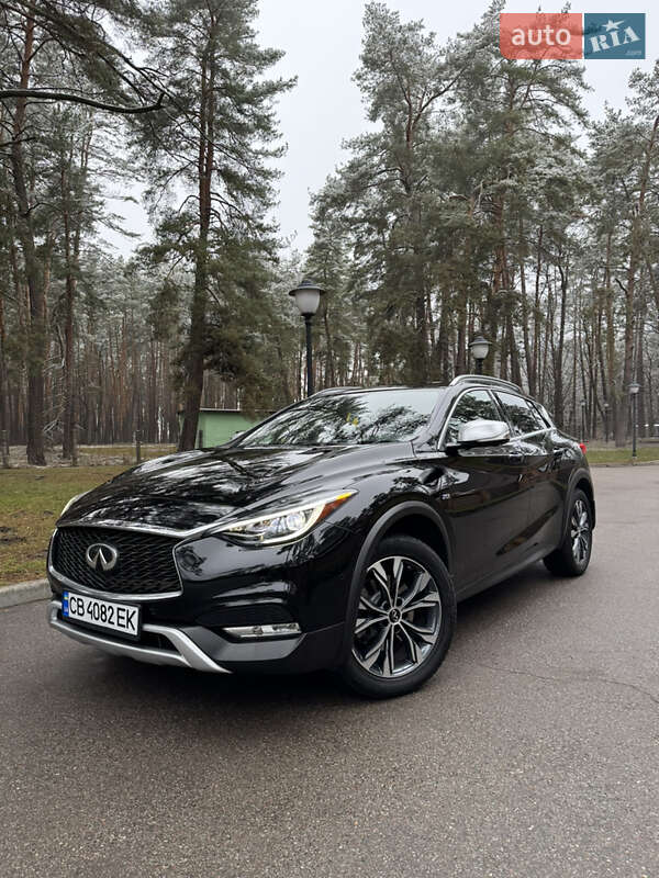 Позашляховик / Кросовер Infiniti QX30 2018 в Чернігові