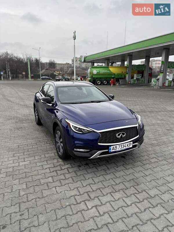 Внедорожник / Кроссовер Infiniti QX30 2016 в Виннице