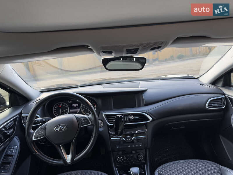 Внедорожник / Кроссовер Infiniti QX30 2018 в Хмельницком
