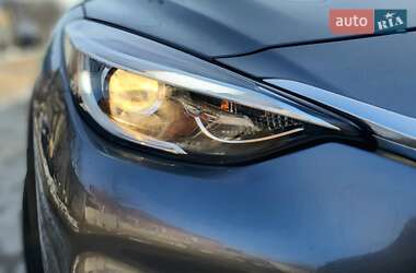 Внедорожник / Кроссовер Infiniti QX30 2016 в 