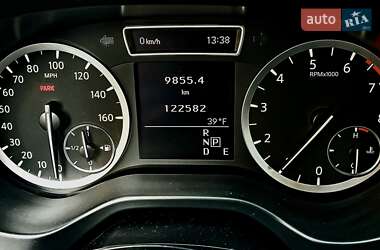 Внедорожник / Кроссовер Infiniti QX30 2016 в 