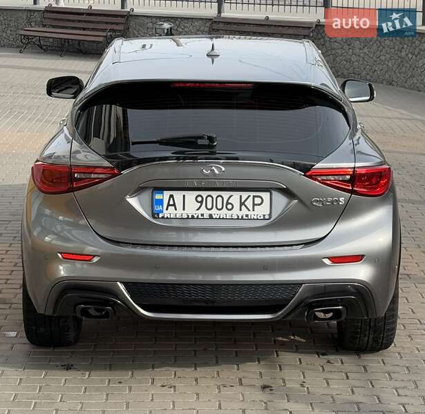 Позашляховик / Кросовер Infiniti QX30 2016 в Білій Церкві