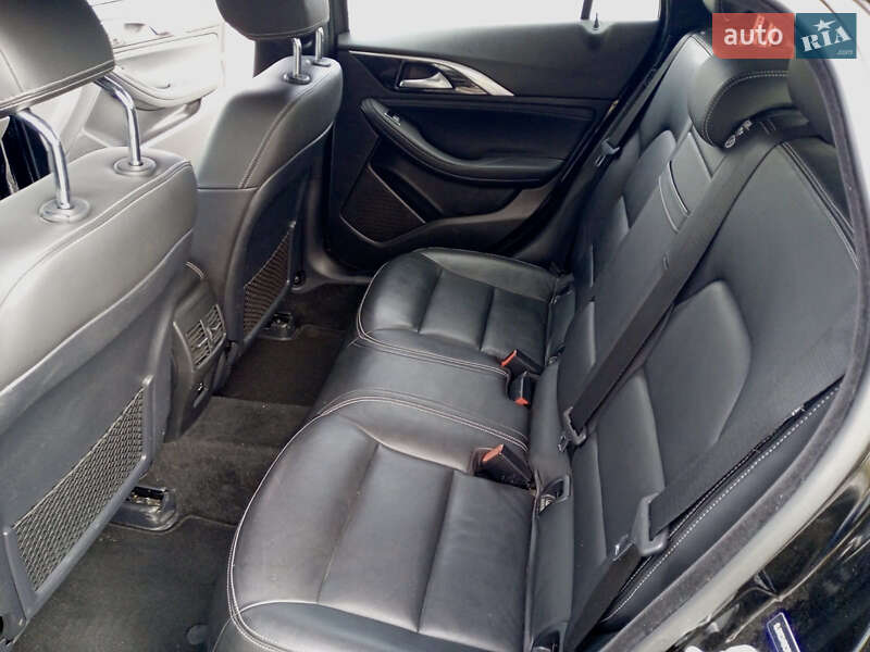 Внедорожник / Кроссовер Infiniti QX30 2017 в Ивано-Франковске