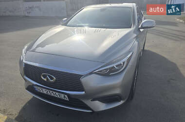 Внедорожник / Кроссовер Infiniti QX30 2016 в Одессе