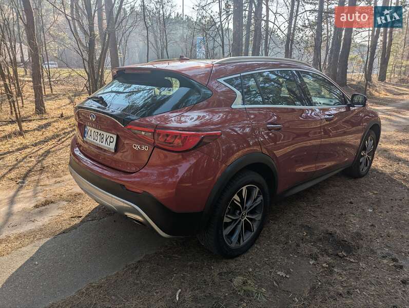 Внедорожник / Кроссовер Infiniti QX30 2017 в Киеве фото 7 Внедорожник / Кроссовер Infiniti QX30 2017 в Киеве