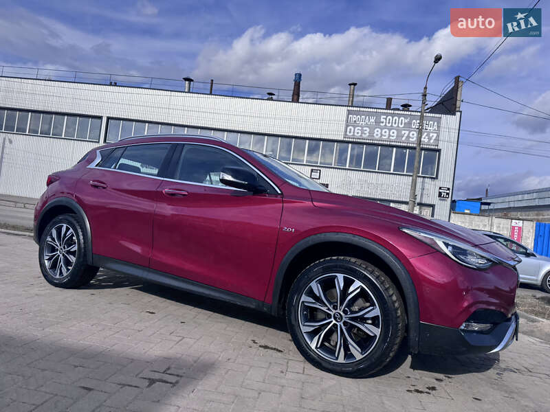 Внедорожник / Кроссовер Infiniti QX30 2017 в Хмельницком