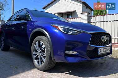 Внедорожник / Кроссовер Infiniti QX30 2016 в Киеве