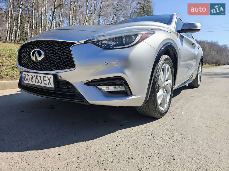 Внедорожник / Кроссовер Infiniti QX30 2017 в Тернополе