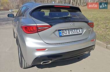 Внедорожник / Кроссовер Infiniti QX30 2017 в 