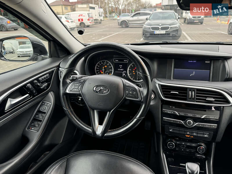 Внедорожник / Кроссовер Infiniti QX30 2017 в Одессе