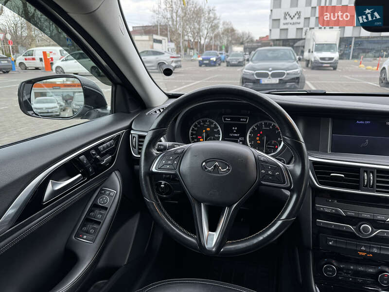 Внедорожник / Кроссовер Infiniti QX30 2017 в Одессе