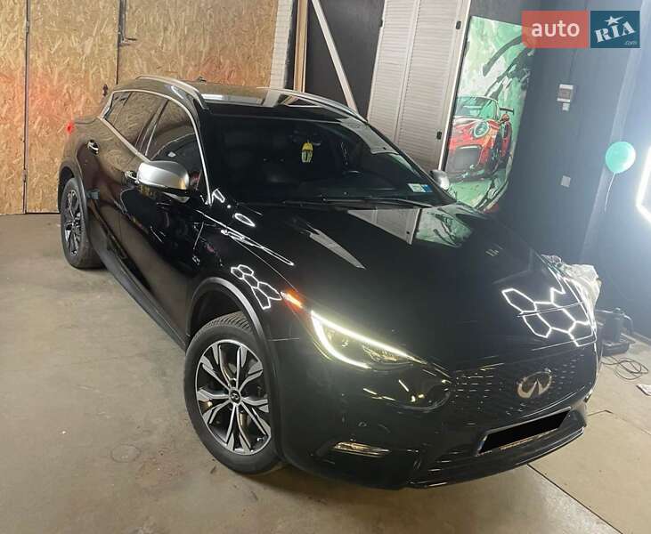 Внедорожник / Кроссовер Infiniti QX30 2016 в Львове фото 9 Внедорожник / Кроссовер Infiniti QX30 2016 в Львове