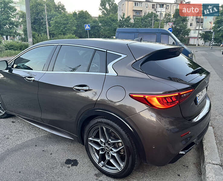 Внедорожник / Кроссовер Infiniti QX30 2016 в Одессе