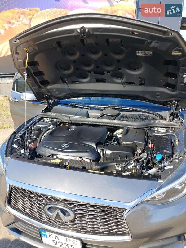 Позашляховик / Кросовер Infiniti QX30 2017 в Києві