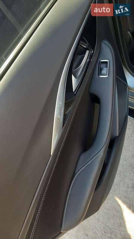 Позашляховик / Кросовер Infiniti QX30 2017 в Києві