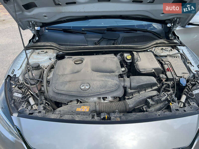 Позашляховик / Кросовер Infiniti QX30 2017 в Запоріжжі