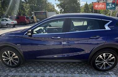 Внедорожник / Кроссовер Infiniti QX30 2016 в Харькове