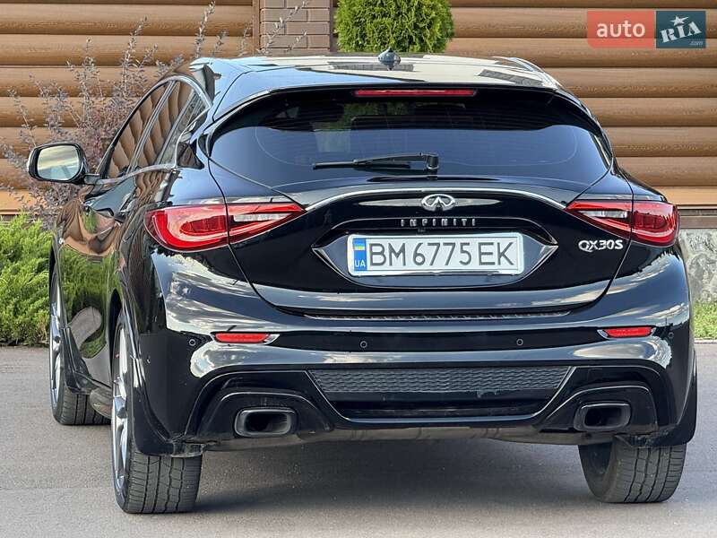 Внедорожник / Кроссовер Infiniti QX30 2016 в Киеве