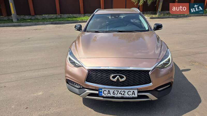 Внедорожник / Кроссовер Infiniti QX30 2017 в Черкассах