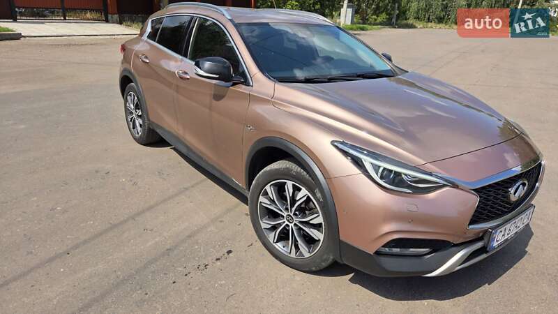 Внедорожник / Кроссовер Infiniti QX30 2017 в Черкассах