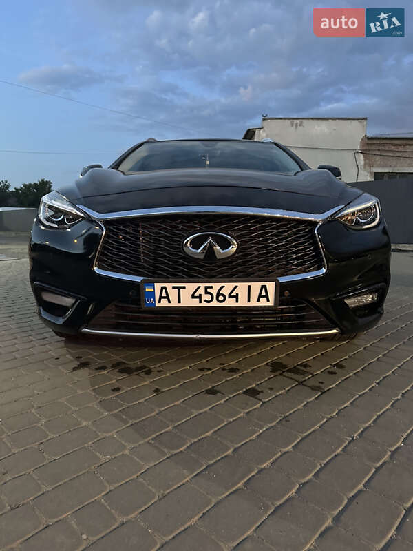 Внедорожник / Кроссовер Infiniti QX30 2016 в Ивано-Франковске