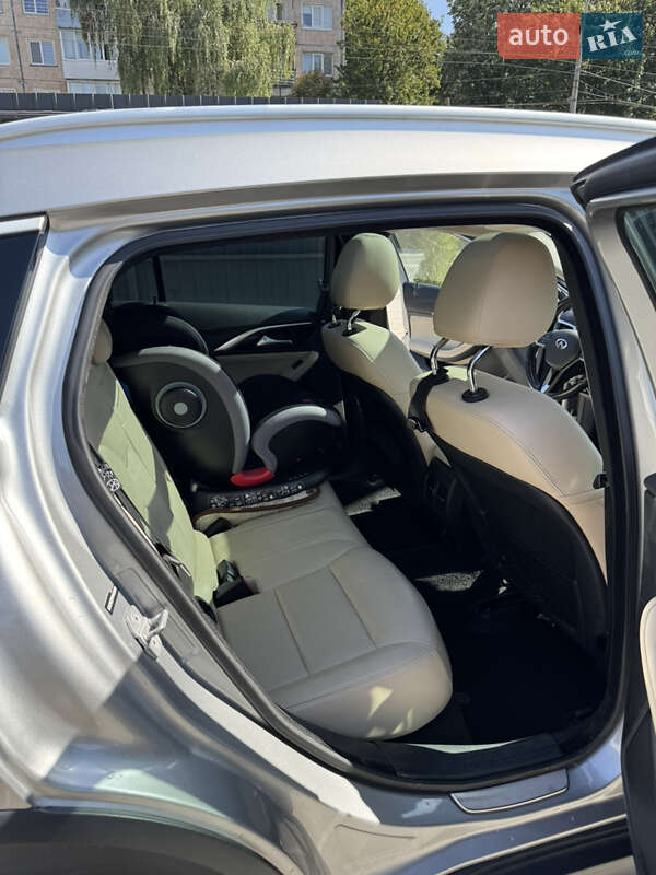 Внедорожник / Кроссовер Infiniti QX30 2016 в Тернополе