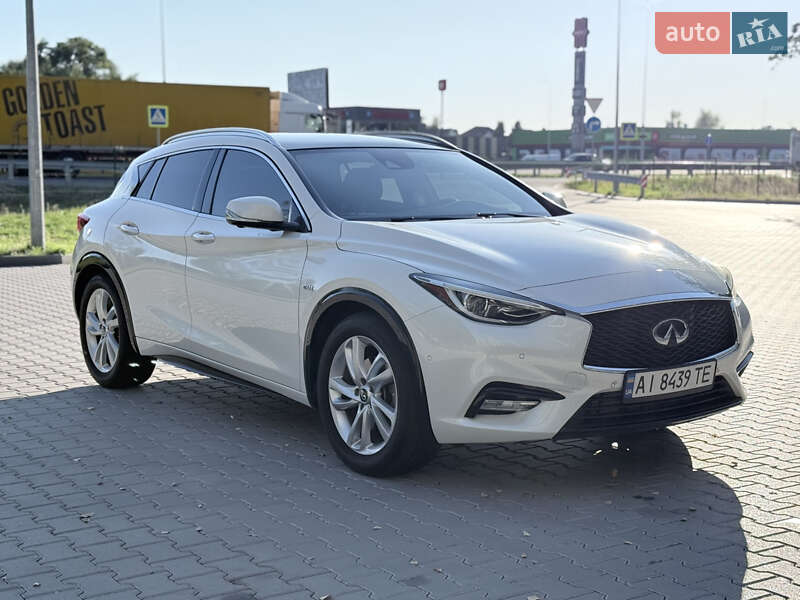 Infiniti QX30 2017