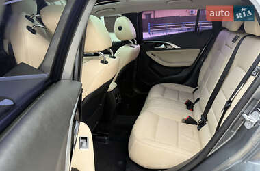 Внедорожник / Кроссовер Infiniti QX30 2016 в 