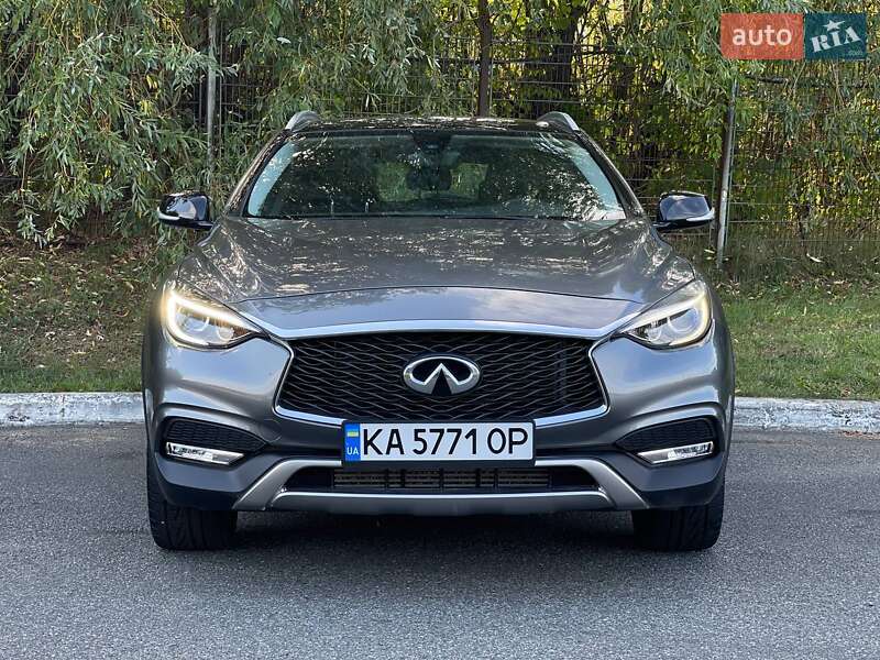 Позашляховик / Кросовер Infiniti QX30 2016 в Києві