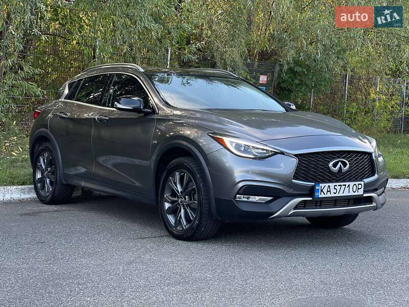 Позашляховик / Кросовер Infiniti QX30 2016 в Києві
