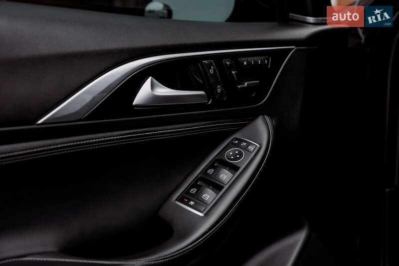 Внедорожник / Кроссовер Infiniti QX30 2016 в Днепре фото 19 Внедорожник / Кроссовер Infiniti QX30 2016 в Днепре