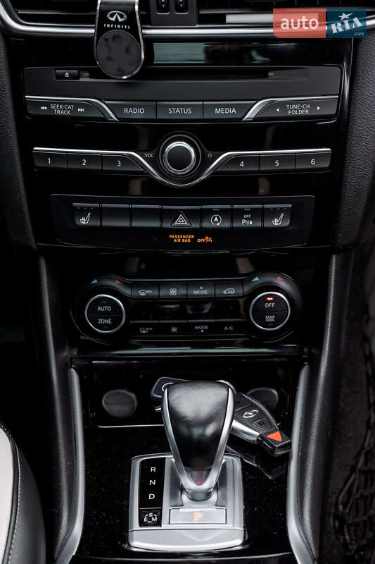 Внедорожник / Кроссовер Infiniti QX30 2016 в Днепре фото 31 Внедорожник / Кроссовер Infiniti QX30 2016 в Днепре