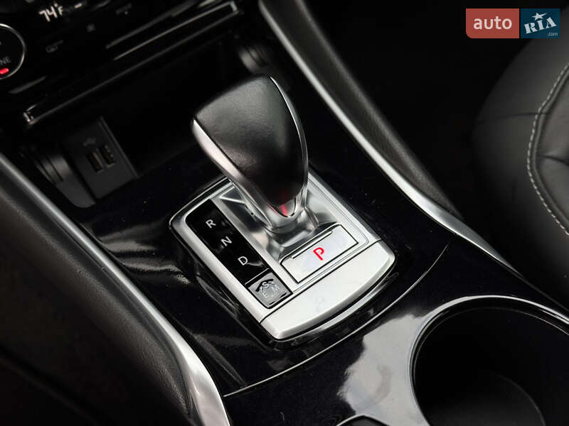 Внедорожник / Кроссовер Infiniti QX30 2017 в Киеве фото 24 Внедорожник / Кроссовер Infiniti QX30 2017 в Киеве