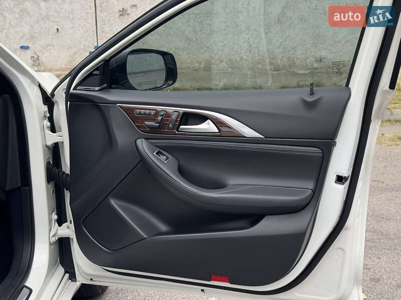 Внедорожник / Кроссовер Infiniti QX30 2017 в Киеве фото 34 Внедорожник / Кроссовер Infiniti QX30 2017 в Киеве