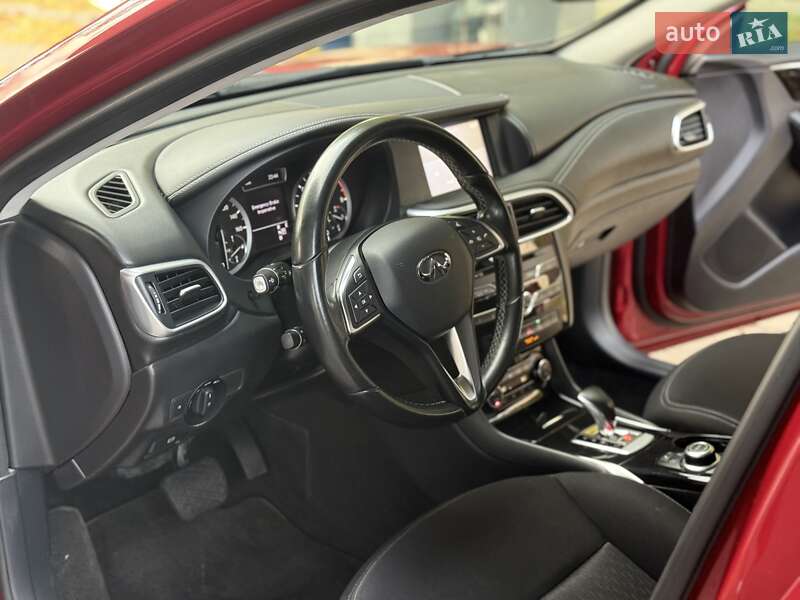 Внедорожник / Кроссовер Infiniti QX30 2018 в Днепре фото 17 Внедорожник / Кроссовер Infiniti QX30 2018 в Днепре