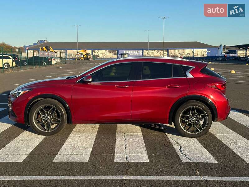 Внедорожник / Кроссовер Infiniti QX30 2017 в Одессе