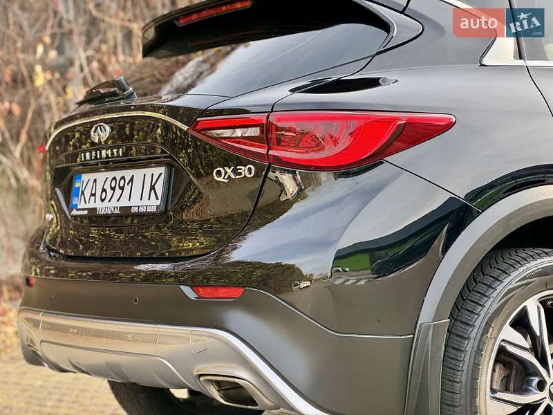 Позашляховик / Кросовер Infiniti QX30 2016 в Києві фото 15 Позашляховик / Кросовер Infiniti QX30 2016 в Києві