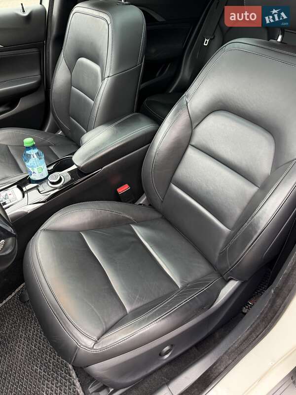 Внедорожник / Кроссовер Infiniti QX30 2017 в Одессе