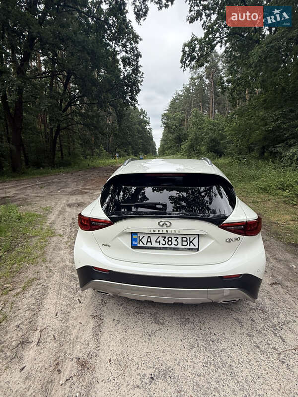 Внедорожник / Кроссовер Infiniti QX30 2017 в Киеве фото 11 Внедорожник / Кроссовер Infiniti QX30 2017 в Киеве