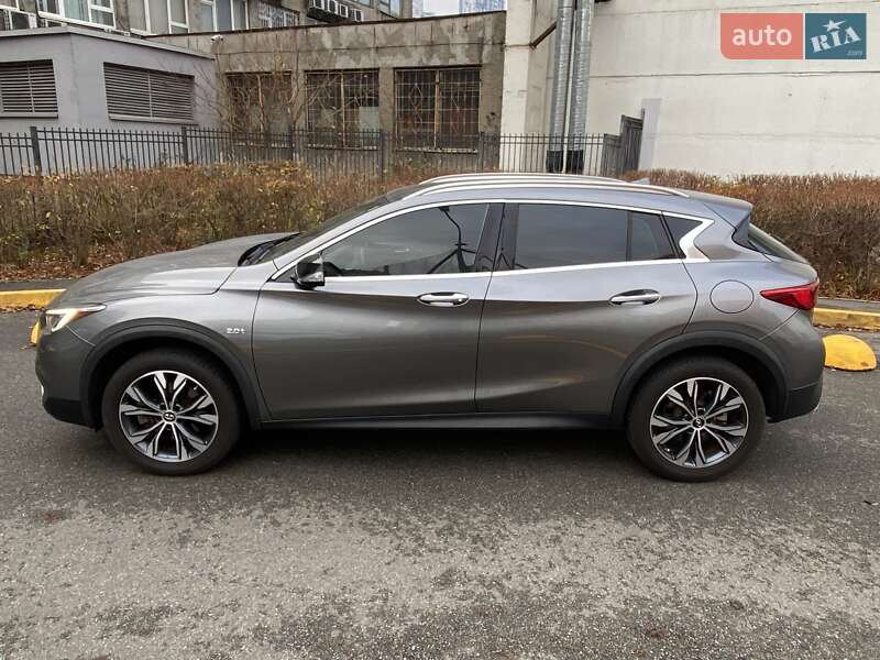 Позашляховик / Кросовер Infiniti QX30 2018 в Києві
