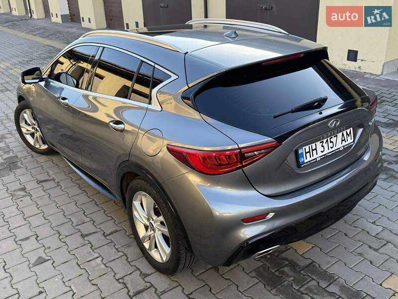 Внедорожник / Кроссовер Infiniti QX30 2016 в Измаиле фото 6 Внедорожник / Кроссовер Infiniti QX30 2016 в Измаиле