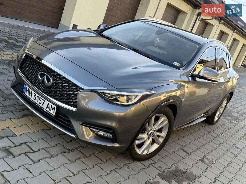Внедорожник / Кроссовер Infiniti QX30 2016 в Измаиле фото 8 Внедорожник / Кроссовер Infiniti QX30 2016 в Измаиле