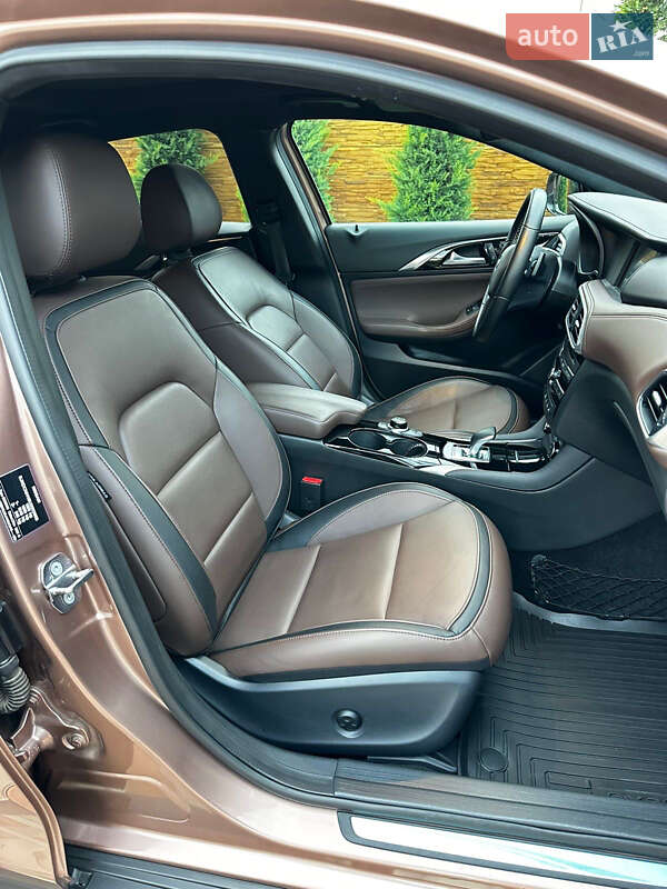 Позашляховик / Кросовер Infiniti QX30 2018 в Одесі