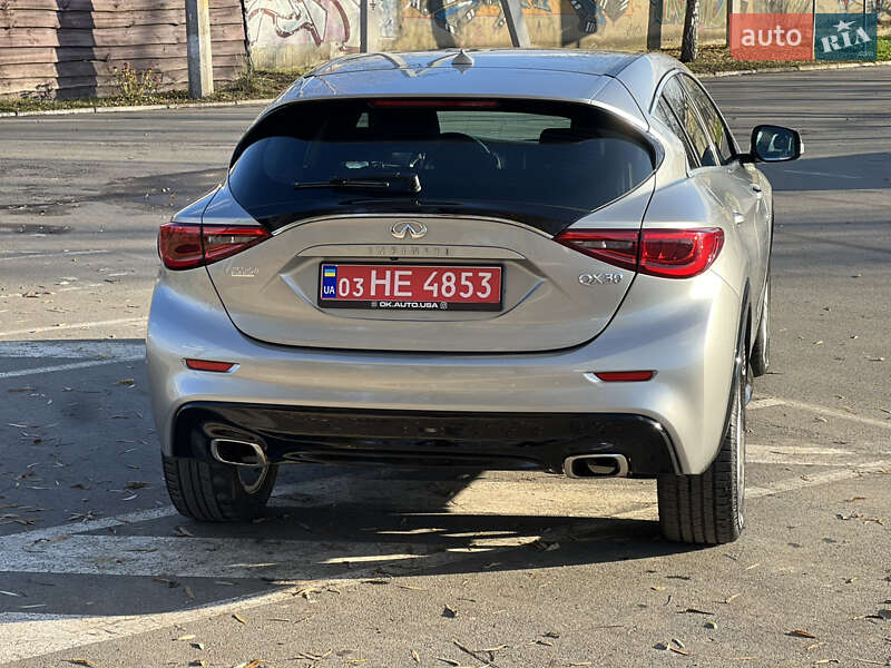 Внедорожник / Кроссовер Infiniti QX30 2017 в Здолбунове