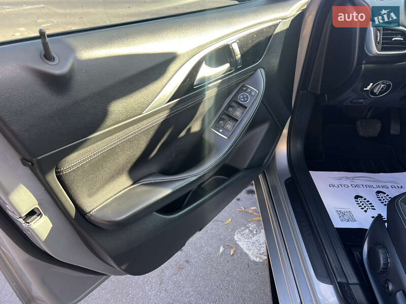 Внедорожник / Кроссовер Infiniti QX30 2017 в Здолбунове