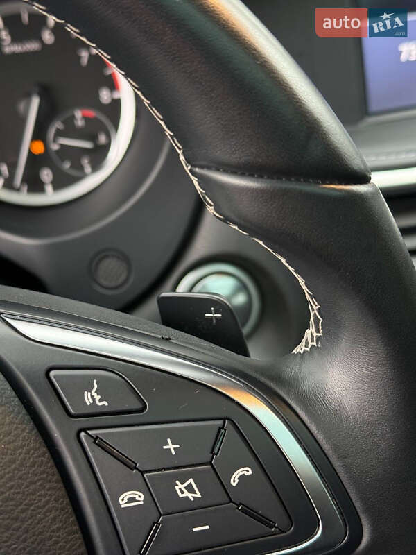 Внедорожник / Кроссовер Infiniti QX30 2018 в Киеве