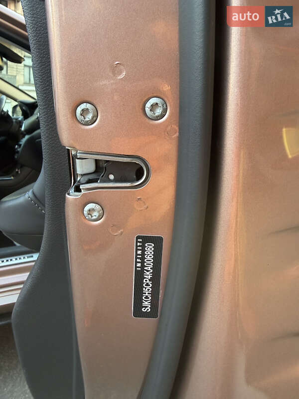 Позашляховик / Кросовер Infiniti QX30 2018 в Одесі фото 13 Позашляховик / Кросовер Infiniti QX30 2018 в Одесі